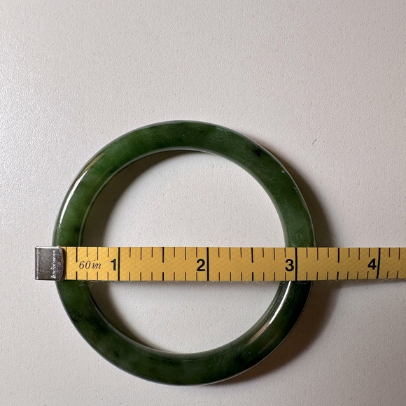 Matching JADE Bangle & Rings - Picture 5 of 8